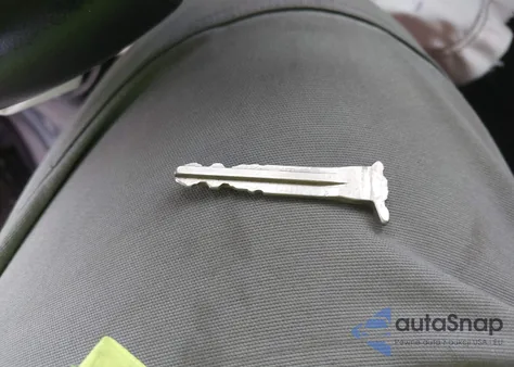 2017 Toyota Rav4 Xle z USA, uszkodzony, nr VIN 2T3RFREVXHW547010